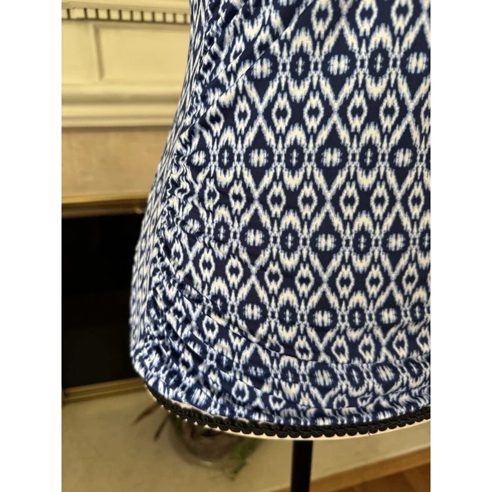 Apt. 9 women spring summer swimwear tankini top blue white geometric M New